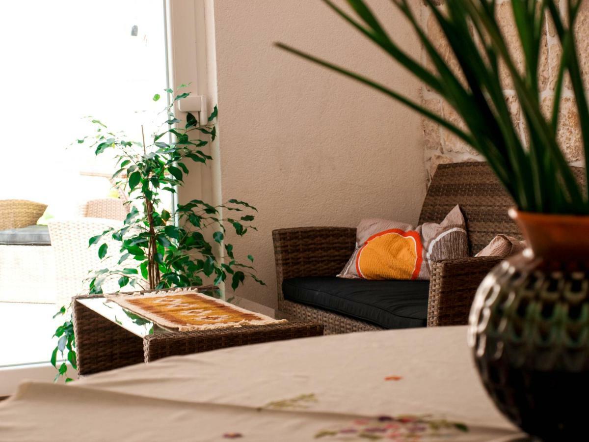 House Nataniel In Omis Near Sea Apartment Luaran gambar