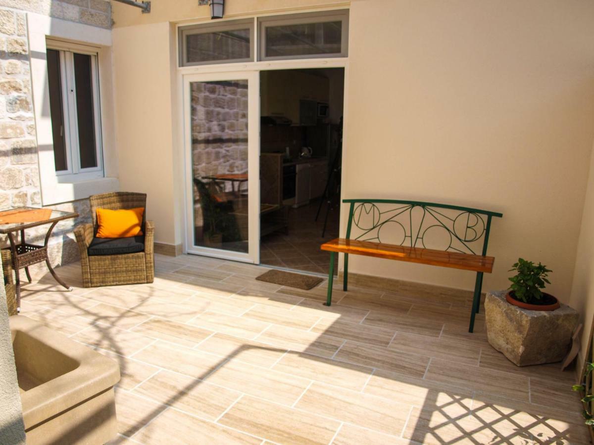 House Nataniel In Omis Near Sea Apartment Luaran gambar