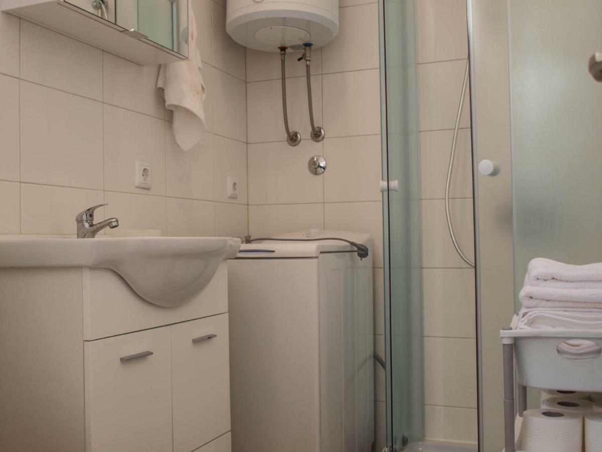 House Nataniel In Omis Near Sea Apartment Luaran gambar