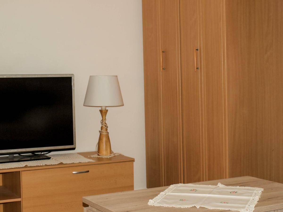 House Nataniel In Omis Near Sea Apartment Luaran gambar