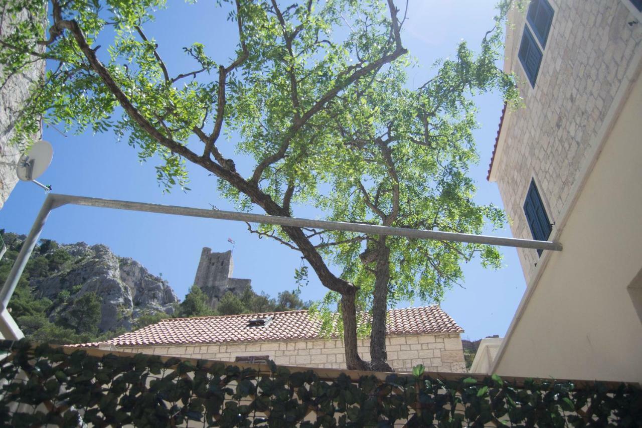 House Nataniel In Omis Near Sea Apartment Luaran gambar